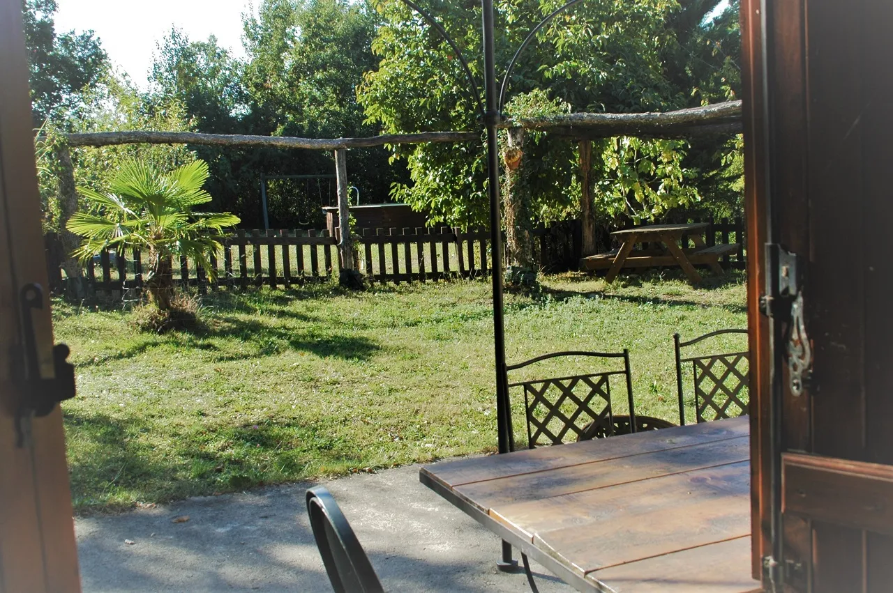 Jardin gîte 4 Camping Univers Roussel