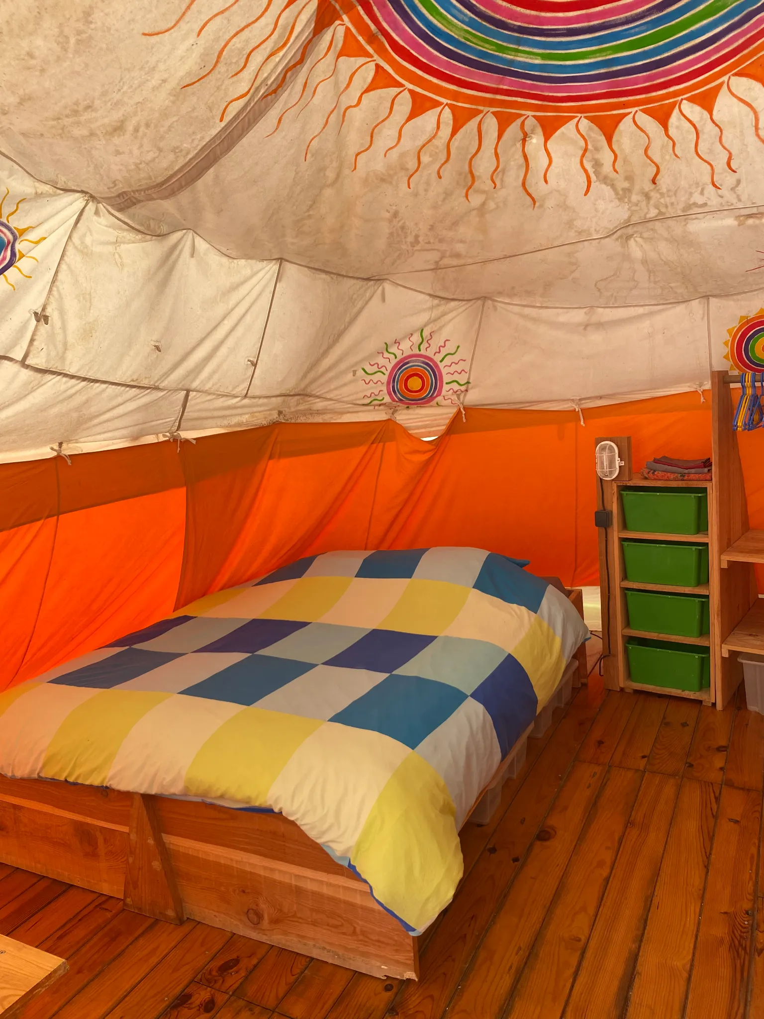 Intérieur tipi